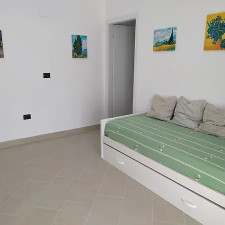 Al Mare Davanti A Portofino - By The Sea In Front Of Portofino Zoagli