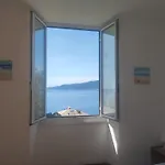 Al Mare Davanti A Portofino - By The Sea In Front Of Portofino *