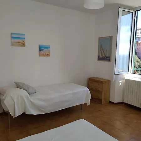 Al Mare Davanti A Portofino - By The Sea In Front Of Portofino * ゾアーリ