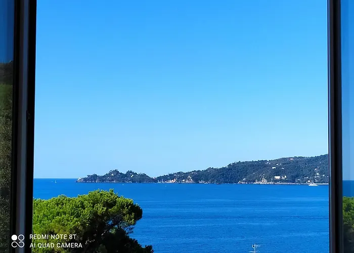 Al Mare Davanti A Portofino - By The Sea In Front Of Portofino * Zoagli